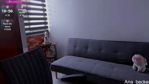 Ana online show from October 12, 8:21 pm