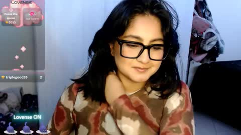 Snapshot of ana_ricciardi chatting on September 30, 3:39 am Ana Ricciardi online show from September 30, 3:39 am