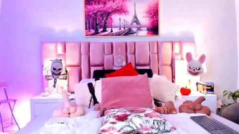 Snapshot of anaa_bellaa chatting on October 20, 12:21 pm anaa_bellaa online show from October 20, 12:21 pm