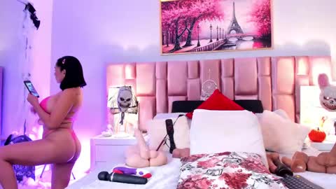 anaa_bellaa online show from October 21, 12:21 pm