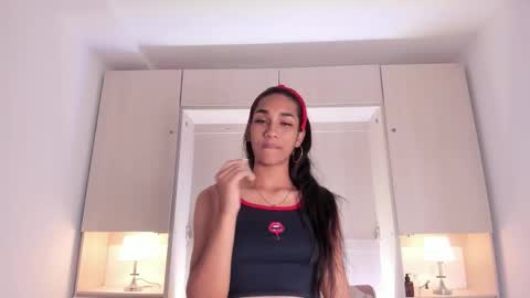 Snapshot of anaacollins_ chatting on October 16, 12:16 pm anaacollins_ online show from October 16, 12:16 pm