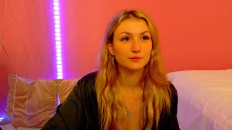 anaayss online show from December 1, 5:49 am