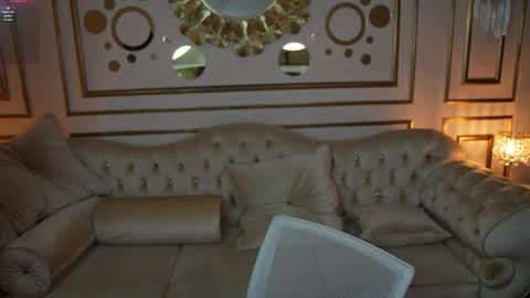Snapshot of anabel_team054 chatting on October 3, 10:34 am PLAYHARD054 online show from October 3, 10:34 am