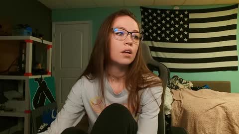 Snapshot of anabelleleigh chatting on March 10, 12:38 pm Anabelleleigh online show from March 10, 12:38 pm