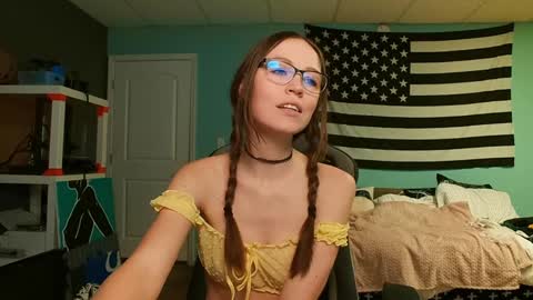 Snapshot of anabelleleigh chatting on March 5, 4:35 pm Anabelleleigh online show from March 5, 4:35 pm