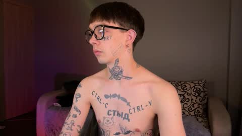 simon online show from September 25, 11:56 pm