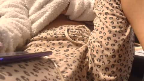 Snapshot of analove200 chatting on October 13, 7:54 am analove200 online show from October 13, 7:54 am