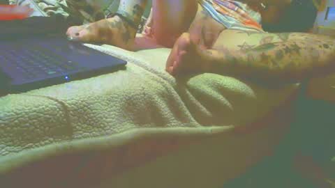 Snapshot of analwhore666 chatting on October 4, 7:11 pm kinkylilanalslut online show from October 4, 7:11 pm