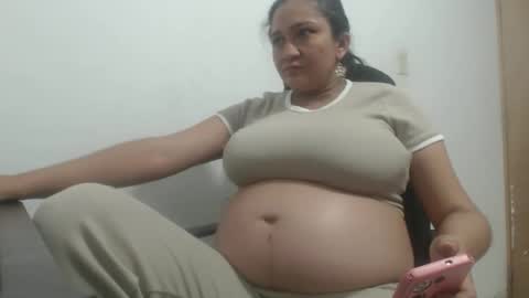 Snapshot of analy_hot chatting on October 16, 11:14 pm analy_hot online show from October 16, 11:14 pm