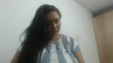 Snapshot of analy_hot chatting on October 19, 1:32 am analy_hot online show from October 19, 1:32 am
