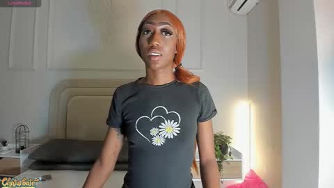 anamonroee online show from October 13, 7:38 pm