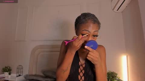 anamonroee online show from November 5, 11:34 am