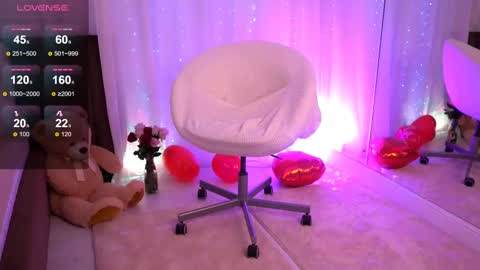 Anna online show from March 10, 5:22 am