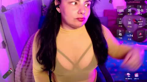 Snapshot of anaspark chatting on September 22, 1:26 pm Ana online show from September 22, 1:26 pm