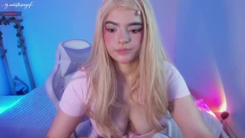 Anastasia Gomez online show from March 30, 1:17 am