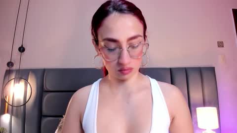 Andra Cyrus online show from December 4, 11:54 am