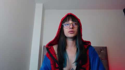 Andras online show from October 3, 3:37 am