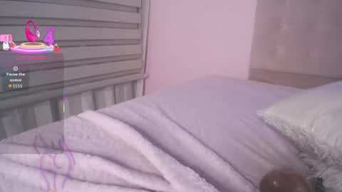 Andrea Ramos online show from October 2, 8:29 pm