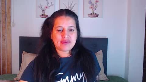 Snapshot of andrea_secret_ chatting on October 17, 3:05 pm ANDREA online show from October 17, 3:05 pm