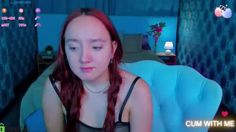 Snapshot of andrea_svel chatting on October 4, 11:08 am Andrea hereGMT7Mon Tue Wen ThFri Sat Su 0300am-0900am. online show from October 4, 11:08 am