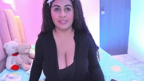 Snapshot of andreasweet2 chatting on September 27, 9:23 pm A n d r e a S w e e t online show from September 27, 9:23 pm