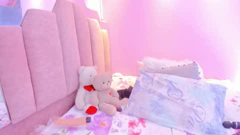 Snapshot of andreasweet2 chatting on September 29, 10:31 pm A n d r e a S w e e t online show from September 29, 10:31 pm
