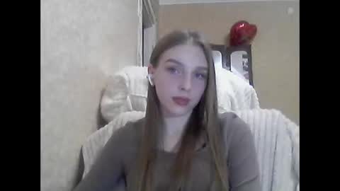 AndreaxHoney online show from March 4, 5:13 pm