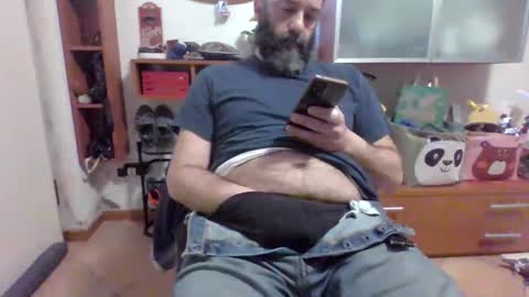 Andre online show from February 5, 8:18 am