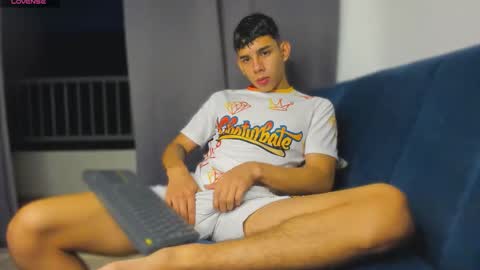 Andrew M. online show from February 6, 11:40 pm