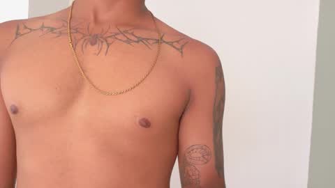 ANDREW KENNOXX online show from March 17, 8:14 pm