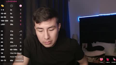 andrewmhilton_ online show from September 19, 7:12 am