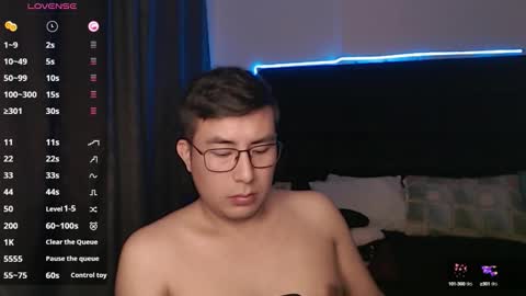 andrewmhilton_ online show from September 23, 6:40 am