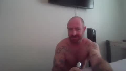 Sexy Newbie Couple online show from December 18, 5:00 pm