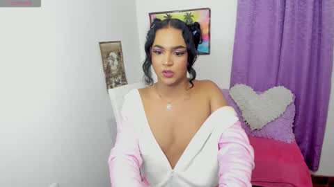 Snapshot of andrys_hot chatting on October 16, 11:14 pm Andrys online show from October 16, 11:14 pm