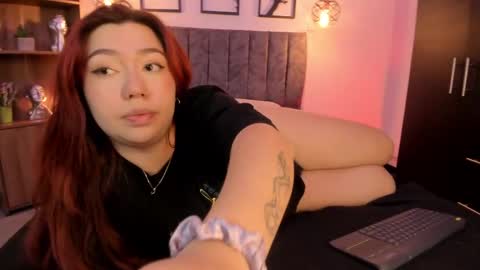 andy_and_emma online show from February 20, 3:52 pm