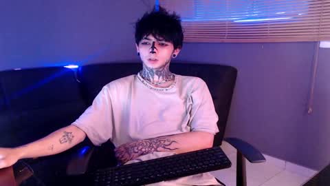 Snapshot of andy_bapho chatting on September 20, 3:15 pm ANDY online show from September 20, 3:15 pm