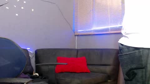 Snapshot of andy_bapho chatting on October 6, 2:35 pm ANDY online show from October 6, 2:35 pm