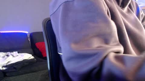 Snapshot of andy_bapho chatting on October 3, 2:14 pm ANDY online show from October 3, 2:14 pm