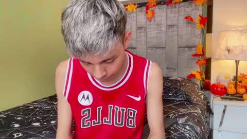 Andy online show from October 30, 5:13 pm