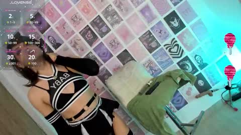Snapshot of andy_candy01 chatting on October 19, 6:12 pm Andy online show from October 19, 6:12 pm