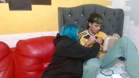 andy_dan1 online show from March 3, 7:54 pm