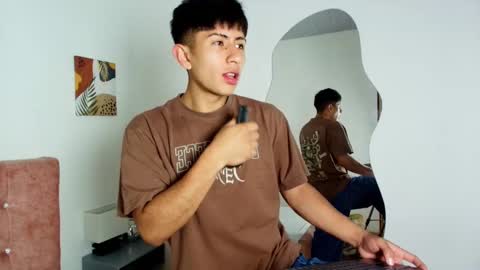 Snapshot of andy_justgame chatting on September 23, 3:44 am andy_justgame online show from September 23, 3:44 am