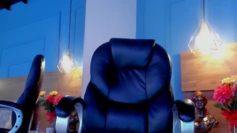 Snapshot of andy_miiller chatting on February 20, 8:47 pm Andy online show from February 20, 8:47 pm