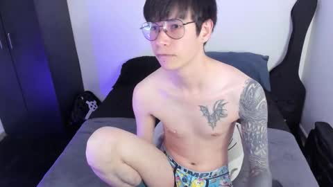 Snapshot of andy_twiink chatting on October 11, 7:39 pm twx Andy twink3 online show from October 11, 7:39 pm
