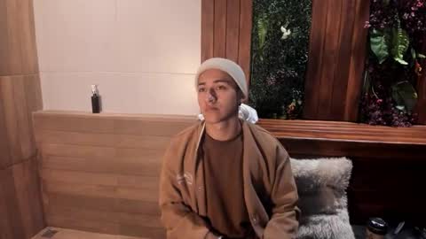 Andy Joy  online show from November 20, 11:53 am