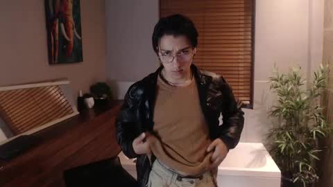 Andy Joy  online show from April 13, 11:58 am