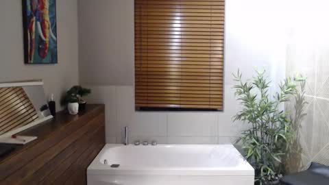 Andy Joy  online show from February 1, 11:18 am