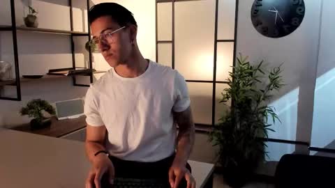 Andy Joy  online show from September 9, 1:33 pm