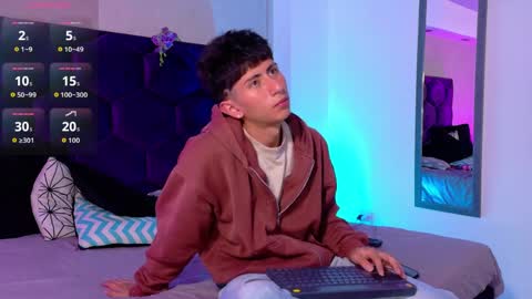 andyjustgame  online show from April 3, 4:08 am