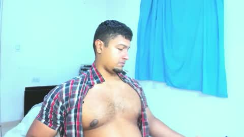 andylemonda online show from December 18, 1:28 pm